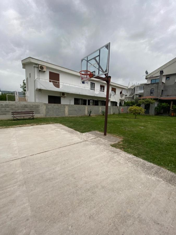 Apartments Toni Улцинь Экстерьер фото